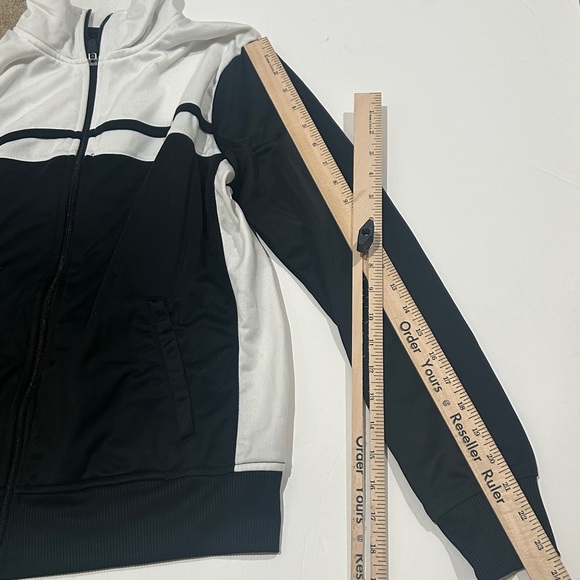 Fila Sport, Black/White Sweat Jacket Medium - Picture 14 of 14